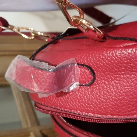 EC red adjustable Backpack/bag nwt - Picture 10 of 12